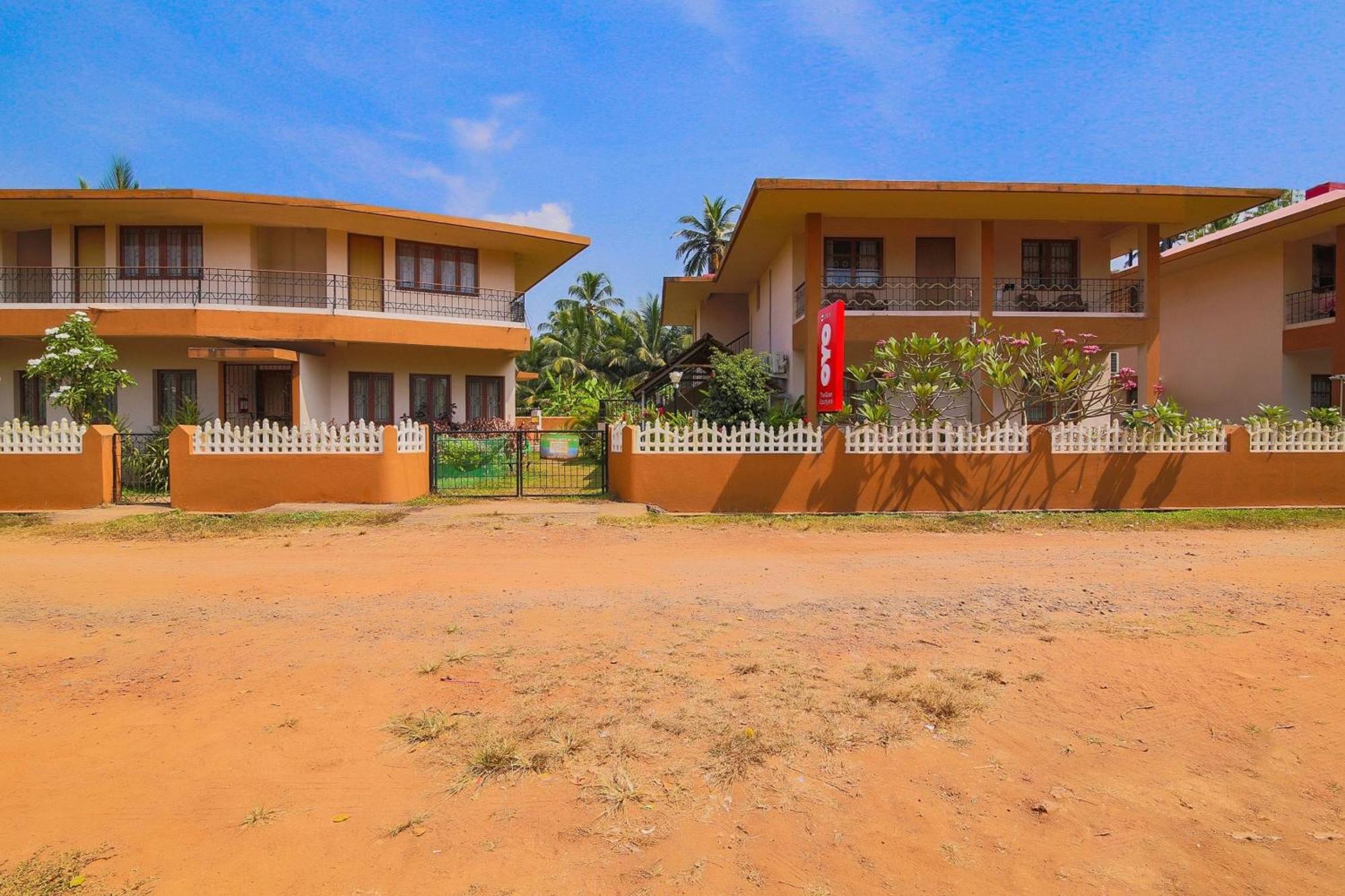 The Goan Courtyard Hotel Colva Exterior photo